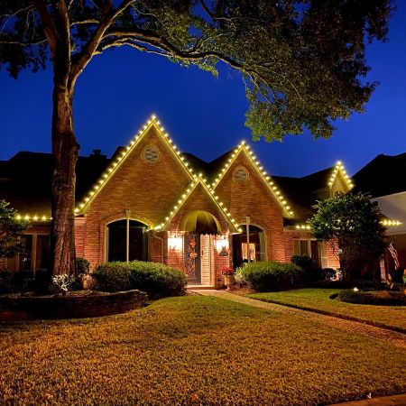 Professional Full Service Christmas Light Installation in Katy, Texas